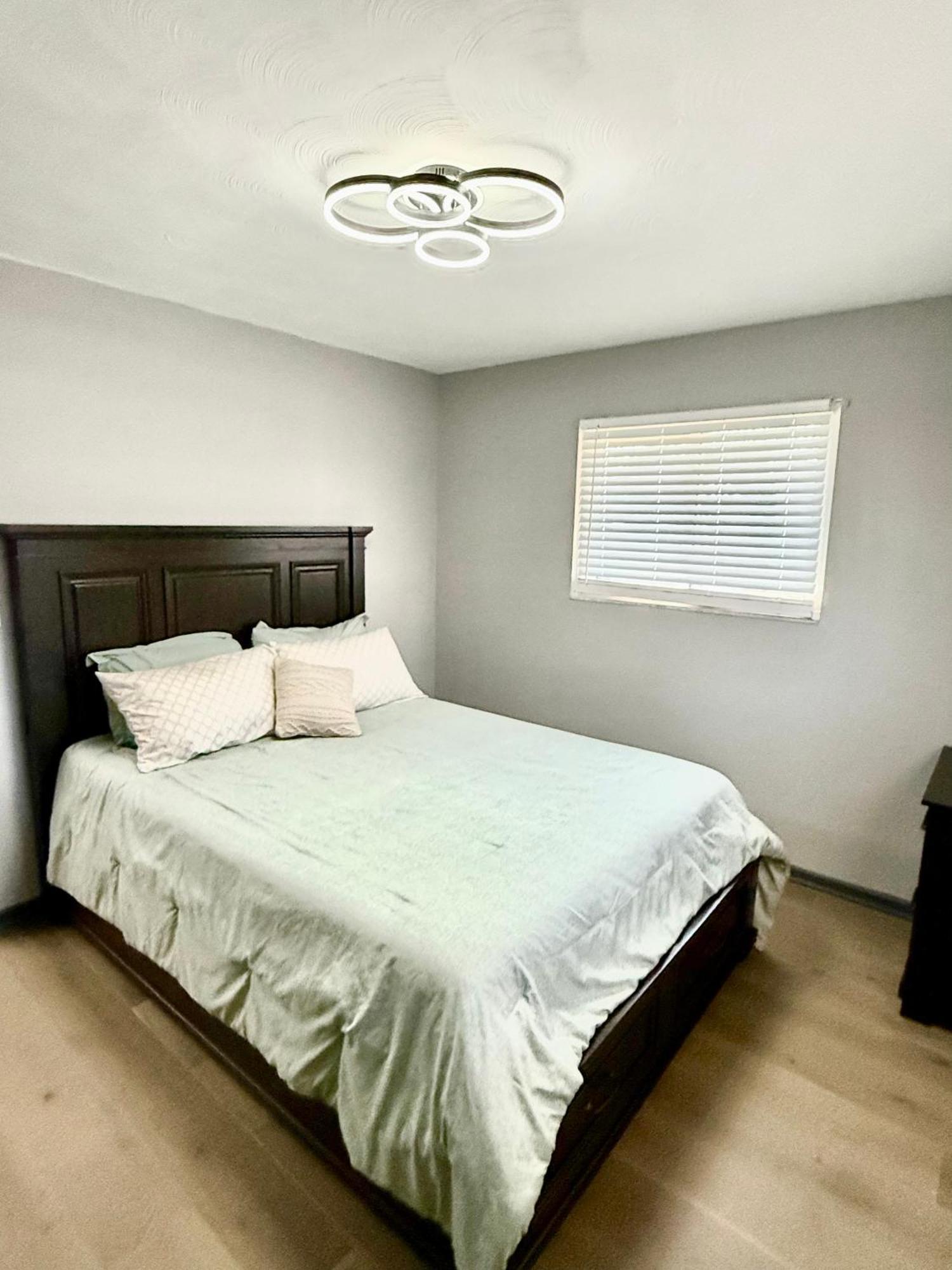 Delightful 3 Bedroom Home Indianapolis Dış mekan fotoğraf